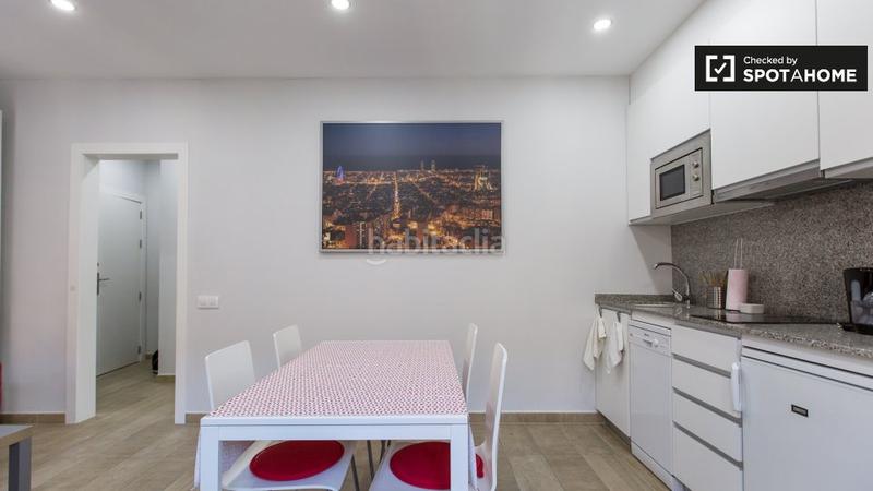 Foto 921d2b16-2f79-49f3-8281-2990ab5fc8ee. Alquiler piso apartamento fresco de 1 dormitorio en alquiler, poblesec, en Barcelona