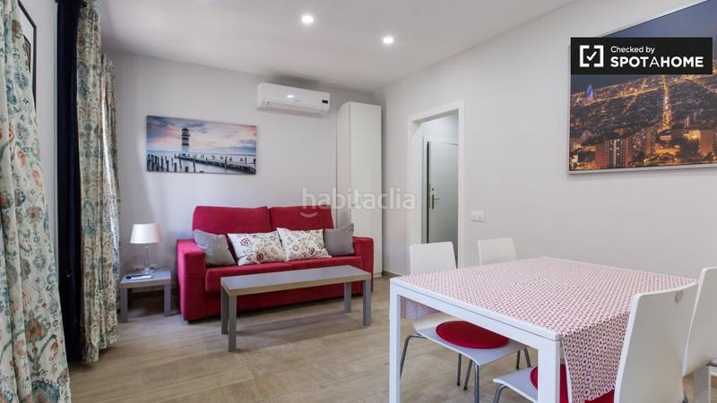 Foto 9ec28bc6-8d2f-4e8a-ab70-03c0ebdc6871. Alquiler piso apartamento fresco de 1 dormitorio en alquiler, poblesec, en Barcelona