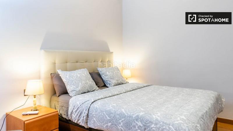Foto 7fa4453c-64d1-4363-bf34-59f409216841. Alquiler piso cómodo apartamento de 2 dormitorios en alquiler en eixample dreta en Barcelona