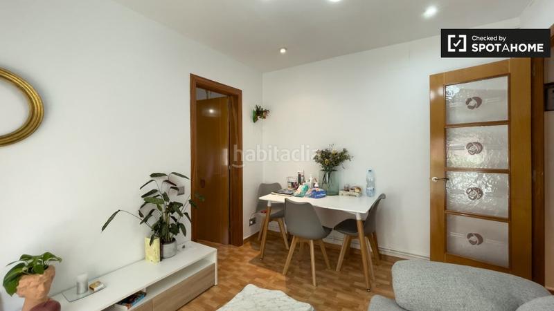 Foto a1fcdeb3-724e-4b7c-96cb-9aeddea0756a. Miete etagenwohnung mit heizung in Vilapicina - Torre Llobeta Barcelona