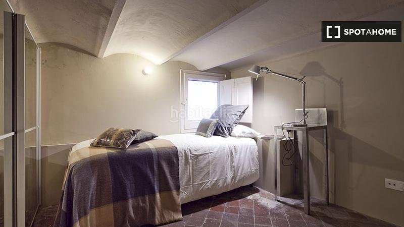 Foto 191e17a0-0159-400b-8b66-1fe033ca461f. Alquiler piso apartamento de 4 dormitorios en alquiler en Barcelona