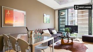 Miete Etagenwohnung in Fort Pienc. Apartamento de 3 dormitorios en alquiler en la dreta de leixampl