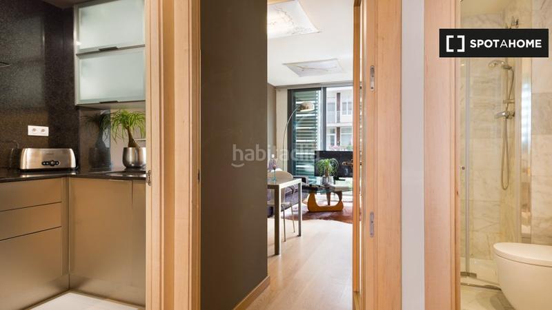 Foto 2a33d5eb-27e5-4049-a438-794ff218b1a4. Alquiler piso apartamento de 3 dormitorios en alquiler en la dreta de leixample en Barcelona