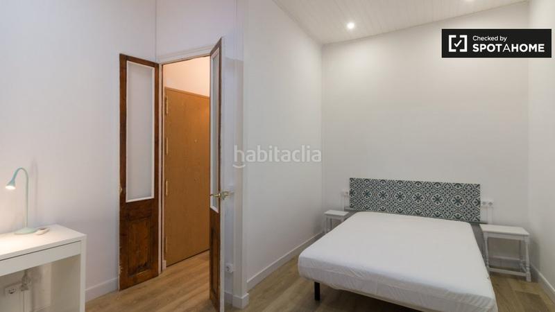 Foto 508d6da6-08f1-4444-a7c1-c4f5eabac24d. Alquiler piso  de 2 habitaciones en alquiler en sant antoni, . en Barcelona