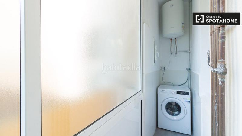 Foto f5111121-5c5f-4f38-a752-a3b8715d24c1. Alquiler piso  de 2 habitaciones en alquiler en sant antoni, . en Barcelona