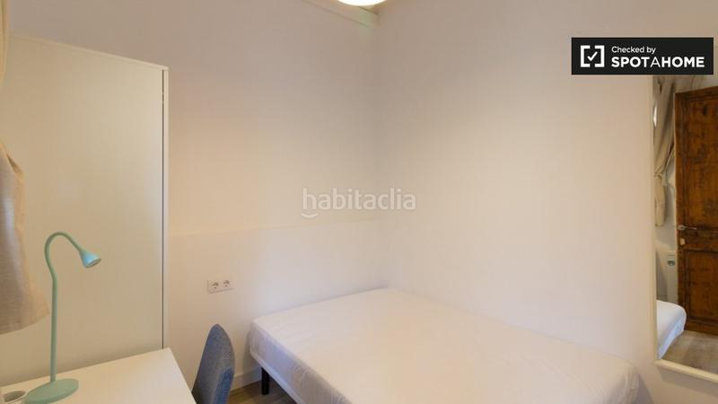 Foto 3fa3bd42-ef04-41fa-8bf8-0c622afd6fe4. Rent flat with heating in El Poble Sec - Parc de Montjuïc Barcelona