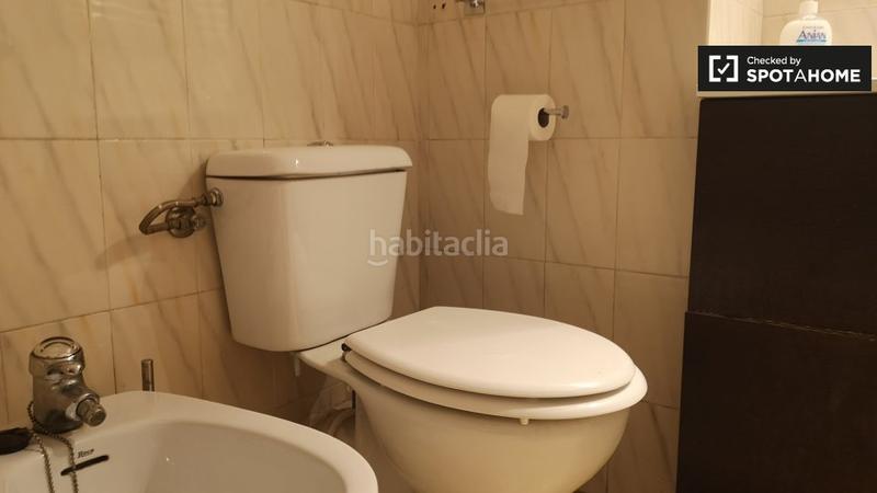 Foto 4a2bcb66-001e-4dc8-b8be-5582277e36f2. Rent flat with heating in La Teixonera Barcelona