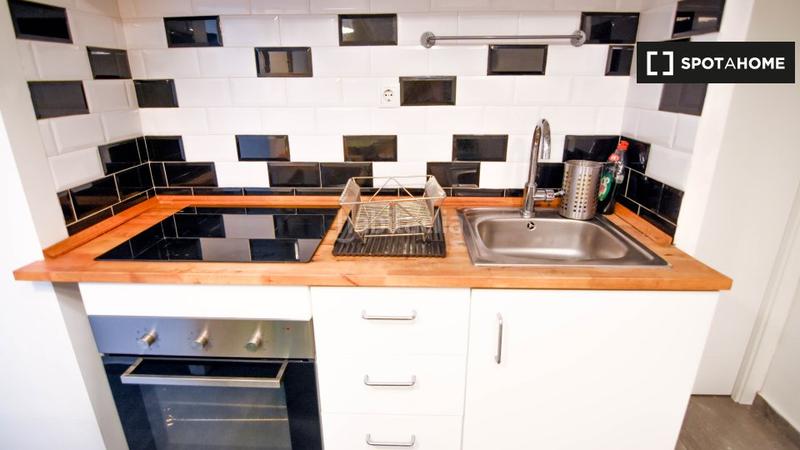 Foto 49fbce85-a8e6-422d-a57b-c791926fc638. Miete etagenwohnung mit heizung in Raval Barcelona