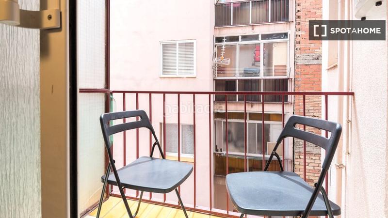 Foto 8d53bb3d-8a9b-4f87-bda9-ed8cb66daf9b. Alquiler piso  en alquiler de 2 habitaciones en el Baix Guinardó, . en Barcelona