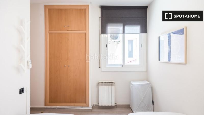Foto a776825b-e1e4-4fe6-84c4-a909d0333a6c. Alquiler piso  en alquiler de 2 habitaciones en el Baix Guinardó, . en Barcelona