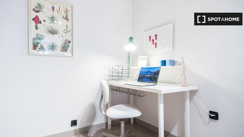 Foto 29ab35e1-e616-47e7-9ca7-7a67e0ddc5b9. Lloguer pis amb calefacció a Baix Guinardó Barcelona