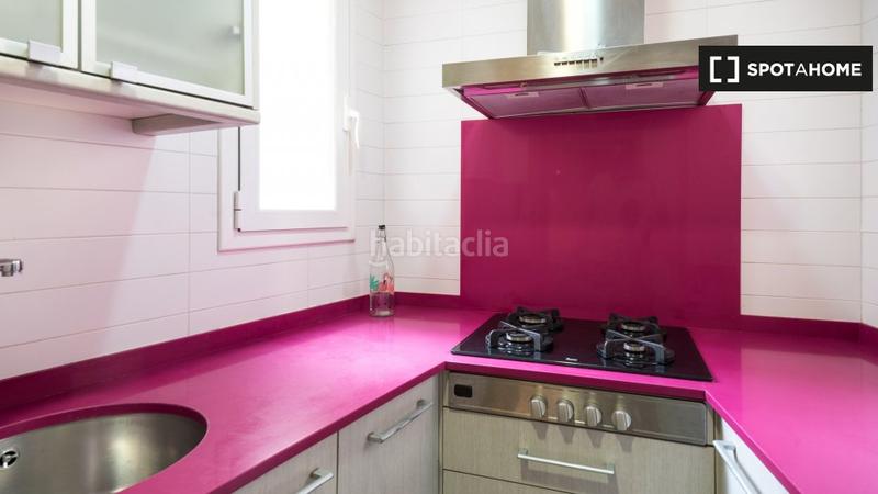 Foto d2c9ce9a-ba63-4355-8743-2818e0120e0b. Lloguer pis amb calefacció a Baix Guinardó Barcelona