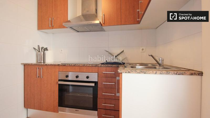 Foto 65d862ad-3dcd-44df-9e77-3cdc207f3d26. Rent flat with heating in Sant Antoni Barcelona