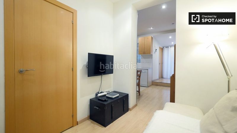 Foto c7dfd3f7-9feb-41f3-8086-9e5f7657d66f. Affitto appartamento con riscaldamento in Vila de Gràcia Barcelona