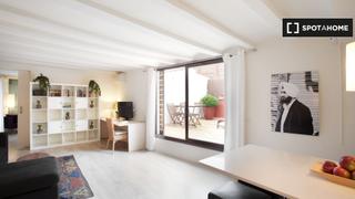 Location Appartement à St. Pere - Sta. Caterina - El Born. Apartamento de un dormitorio en alquiler en barri gòtic, barcelo