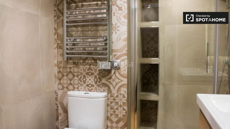 Foto 24b07ec7-e0f9-4c0b-bb90-80f013a55aff. Miete etagenwohnung mit heizung in Raval Barcelona