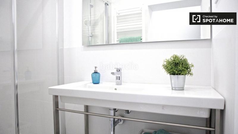 Foto 6fd75231-9a41-4a91-adfc-00b50dbee186. Alquiler piso moderno apartamento de 2 dormitorios en alquiler en poblenou, en Barcelona