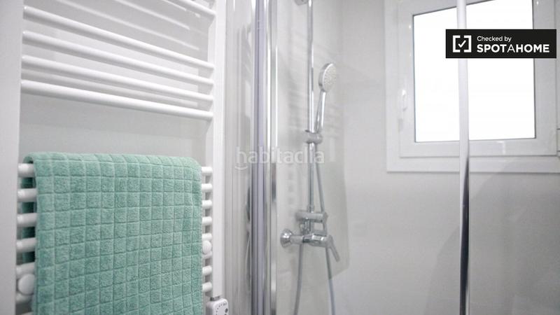 Foto 651f1e77-7234-446f-92b3-4ba7086d57b7. Rent flat with heating in Provençals del Poblenou Barcelona