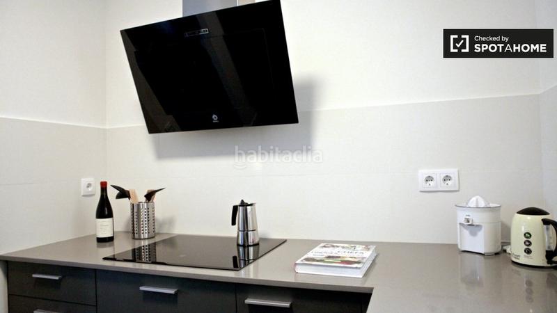 Foto f5131943-4cd7-4e88-849c-c45018d25288. Rent flat with heating in Provençals del Poblenou Barcelona