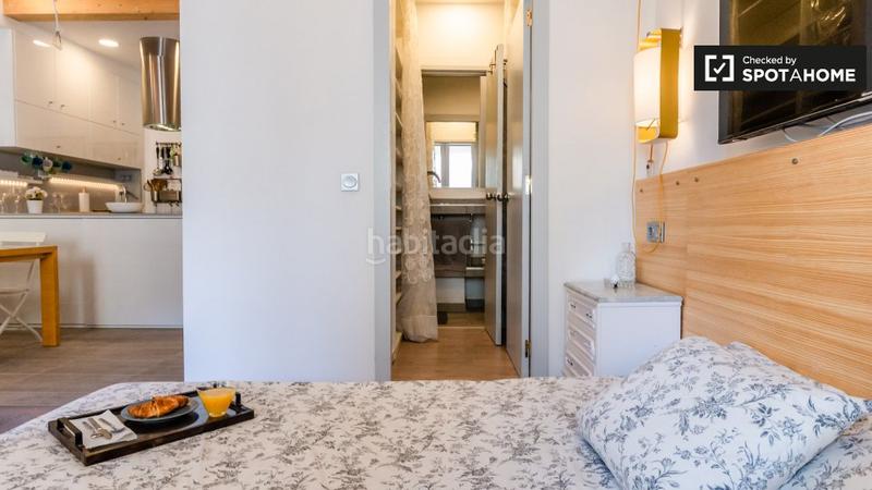 Foto a01a9d50-79fe-4478-a5ed-e7c7116dad01. Alquiler piso loft en alquiler en esquerra eixample, en Barcelona
