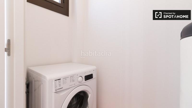 Foto 2ea8e0f7-25e3-40d6-9473-7f5c5f0d9c4b. Location appartement avec chauffage dans Sant Antoni Barcelona