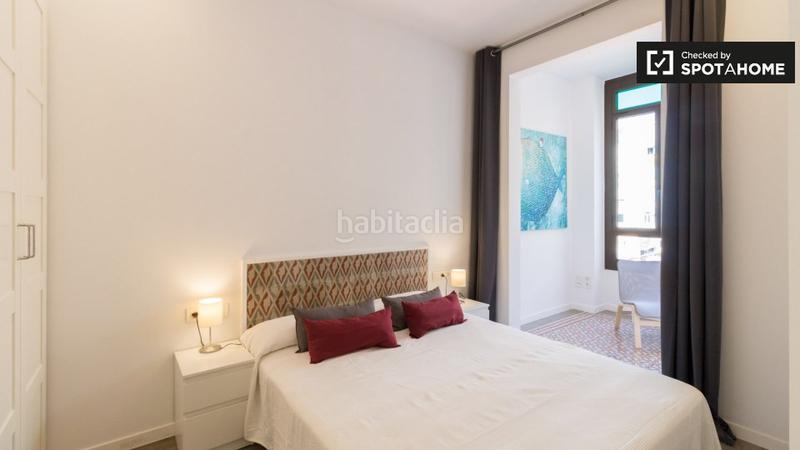Foto 40601a19-464b-41e8-aa16-b48a34141689. Rent flat with heating in Sant Antoni Barcelona
