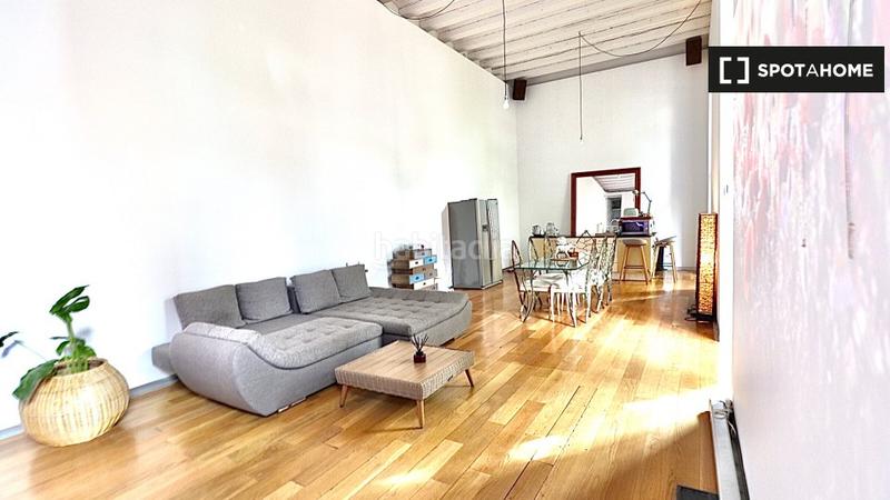 Foto f4dce534-0222-4974-8c0a-e8c23d93b4b7. Miete etagenwohnung mit heizung in Raval Barcelona