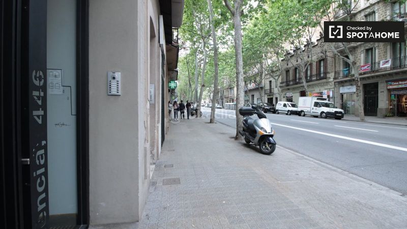 Foto aa38f4d5-67d2-4581-b95d-2f20dac83e99. Lloguer pis amb calefacció a Sagrada Família Barcelona