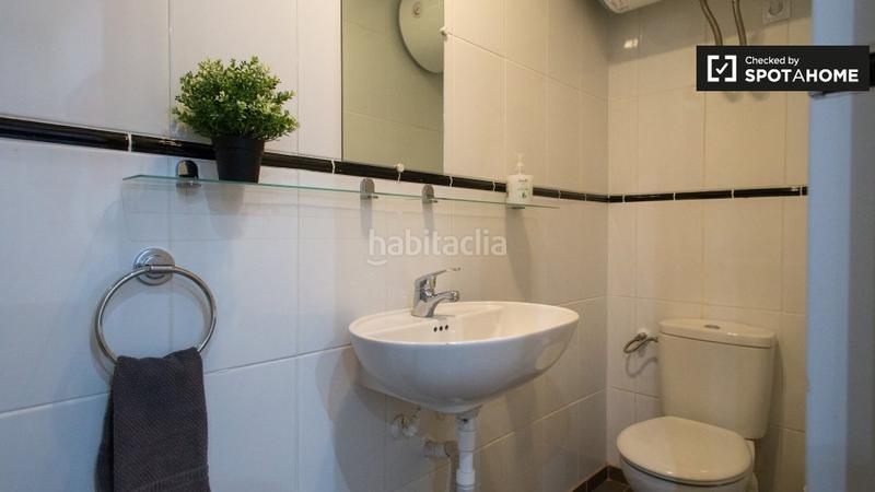 Foto 906e355f-5b05-464a-8b4a-2f2ff5172041. Location appartement avec chauffage dans Sants-Badal Barcelona