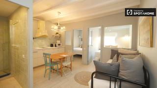 Rent Flat in Gòtic. Apartamento de 2 dormitorios en alquiler en barri gòtic, barcelo