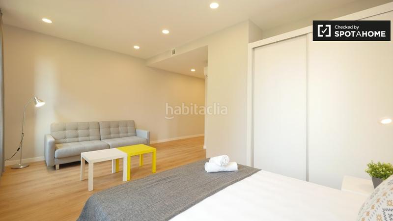 Foto 4559c079-89ca-4310-aa6a-b5f1228790a7. Rent flat with heating in Sants Barcelona
