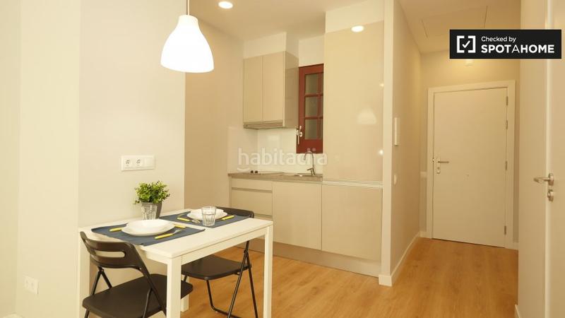 Foto 30d438cc-80b3-4266-b410-8d657157edf7. Affitto appartamento con riscaldamento in Sants Barcelona