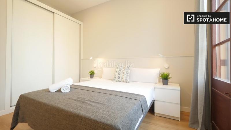 Foto fe8c41e7-4d3e-4aac-9f6e-573fe4535664. Lloguer pis amb calefacció a Sants Barcelona