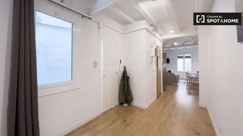 Foto faa123af-20c4-42ea-baf4-aad09fcc768d. Alquiler piso  de 2 habitaciones en alquiler en el Raval, . en Barcelona