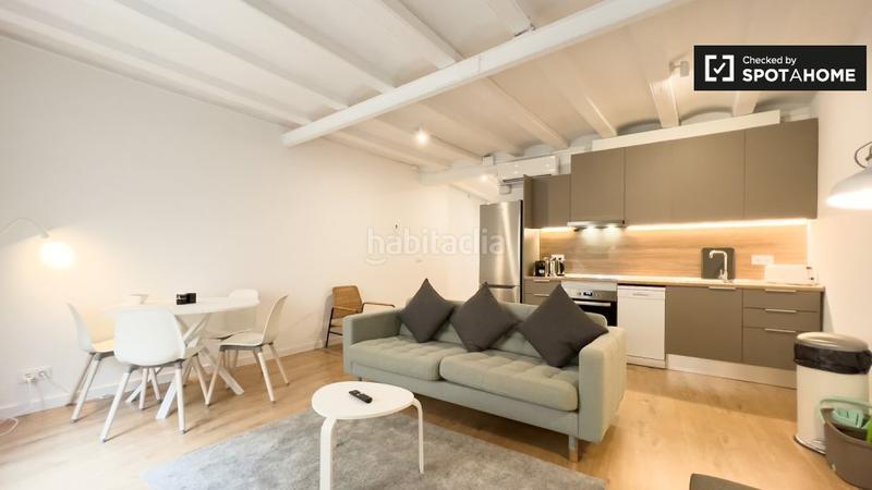 Foto b2490b7f-6856-448a-9064-ed2e3605ef62. Location appartement avec chauffage dans Raval Barcelona