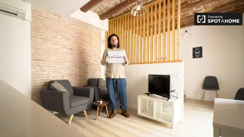 Foto f7958f10-5a4f-4795-aedf-d4cc73b2d1b6. Affitto appartamento con riscaldamento in Raval Barcelona
