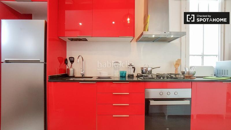 Foto 0a8aa439-1d9f-4988-bc66-c39647c120e2. Affitto appartamento con riscaldamento in Raval Barcelona