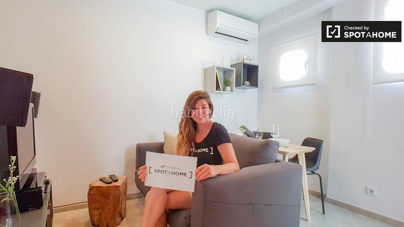 Foto 75ce1985-0999-45c9-a3ee-4a14f5f2f026. Alquiler piso precioso apartamento de 1 dormitorio en alquiler en el Raval, en Barcelona