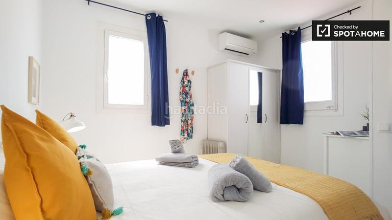 Foto 7fb08f35-6dcd-4a3e-a368-d3f2b0b1d367. Rent flat with heating in Raval Barcelona