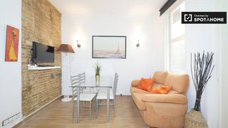 Rent Flat in Raval. Apartamento de 2 dormitorios en alquiler en el raval, barcelona