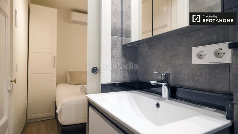 Foto 841ba9f5-709a-420d-8d30-425e55dbf47d. Alquiler piso apartamento de 1 dormitorio en alquiler en la sagrada familia en Barcelona
