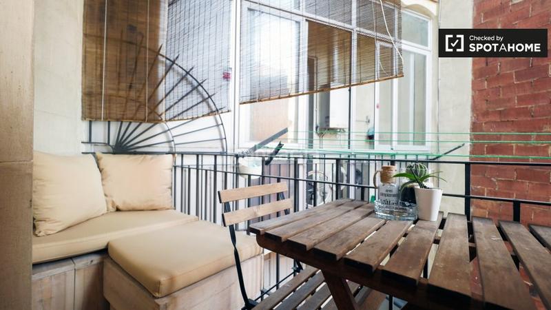 Foto 2e8451ee-a568-4fff-a62e-f7ea3987e1f8. Location appartement avec chauffage dans Sagrada Família Barcelona
