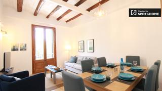 Lloguer Pis a El Poble Sec - Parc de Montjuïc. Apartamento de 2 dormitorios en alquiler en poblesec, barcelona