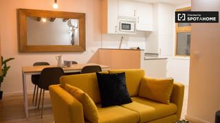 Location Appartement à St. Pere - Sta. Caterina - El Born. Apartamento de 2 dormitorios en alquiler en el born, barcelona