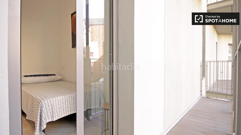 Foto 4aab6c37-31ac-43fc-b932-bf2b37488dbd. Alquiler piso apartamento de 3 dormitorios en alquiler en el eixample, en Barcelona