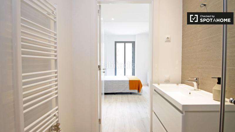 Foto 6444ca78-03ed-4c16-9c09-63ae7f485784. Alquiler piso apartamento de 3 dormitorios en alquiler en el eixample, en Barcelona