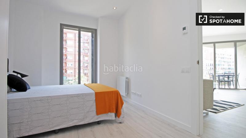 Foto c6613251-90d8-415e-a572-981dd29c12c5. Alquiler piso apartamento de 3 dormitorios en alquiler en el eixample, en Barcelona