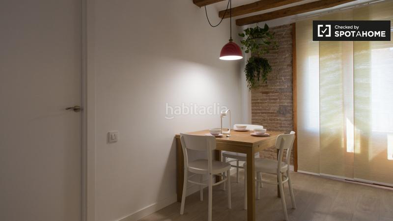 Foto 90a3d27b-260d-4d3c-aa0b-d2eea564a86a. Alquiler piso apartamento de 2 dormitorios en alquiler en el Raval, en Barcelona