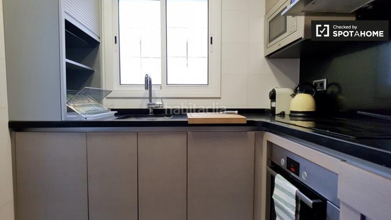 Foto 8d9e2fa8-d3bb-49f4-b70a-b105b9c433ea. Rent flat with heating in El Poble Sec - Parc de Montjuïc Barcelona