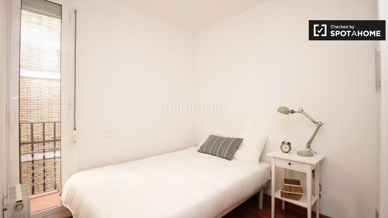 Foto 56a3a343-298e-477e-bff9-b590023ab235. Alquiler piso apartamento de 2 dormitorios en alquiler en gracia, en Barcelona